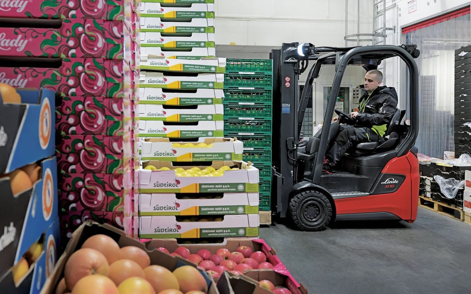 Linde Material Handling Polska wprowadza na rynek innowacyjne wózki elektryczne z udźwigiem do 2 ton