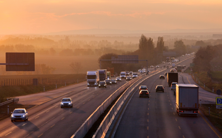 Transport drogowy w Polsce – dlaczego jest taki ważny?