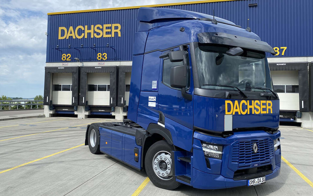 DACHSER wprowadza do eksploatacji 15 elektrycznych ciężarówek od Renault Trucks