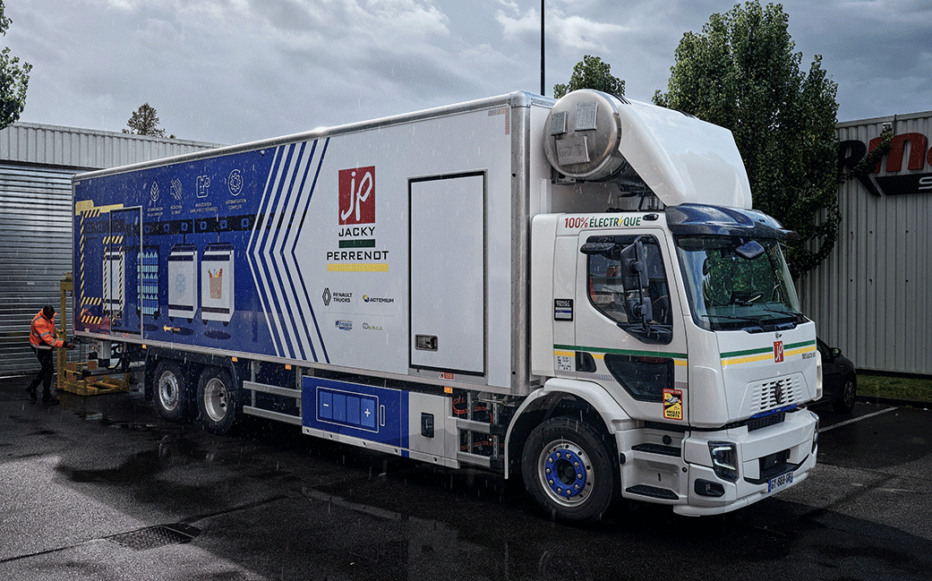 Deliver-Assist: Renault Trucks rewolucjonizuje logistykę miejską z Jacky Perrenot i Intermarché