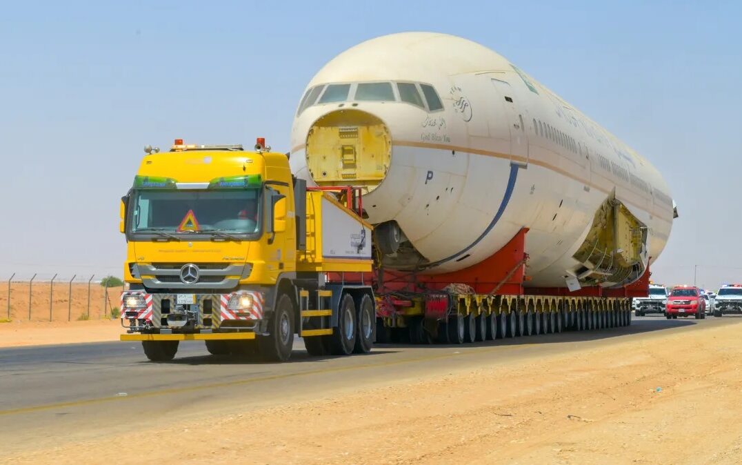 Boeing 777 na kołach – CEVA Logistics organizuje jedną z największych operacji transportowych