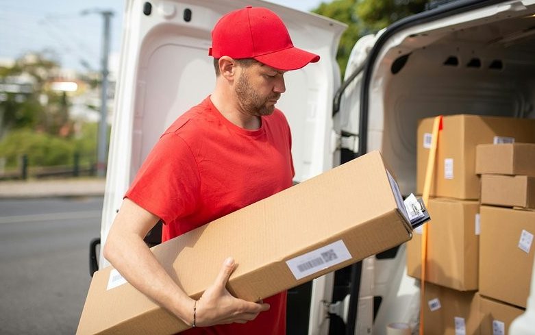 8 na 10 firm pozytywnie ocenia kondycję sektora logistyki. Towarzyszy ostrożny optymizm