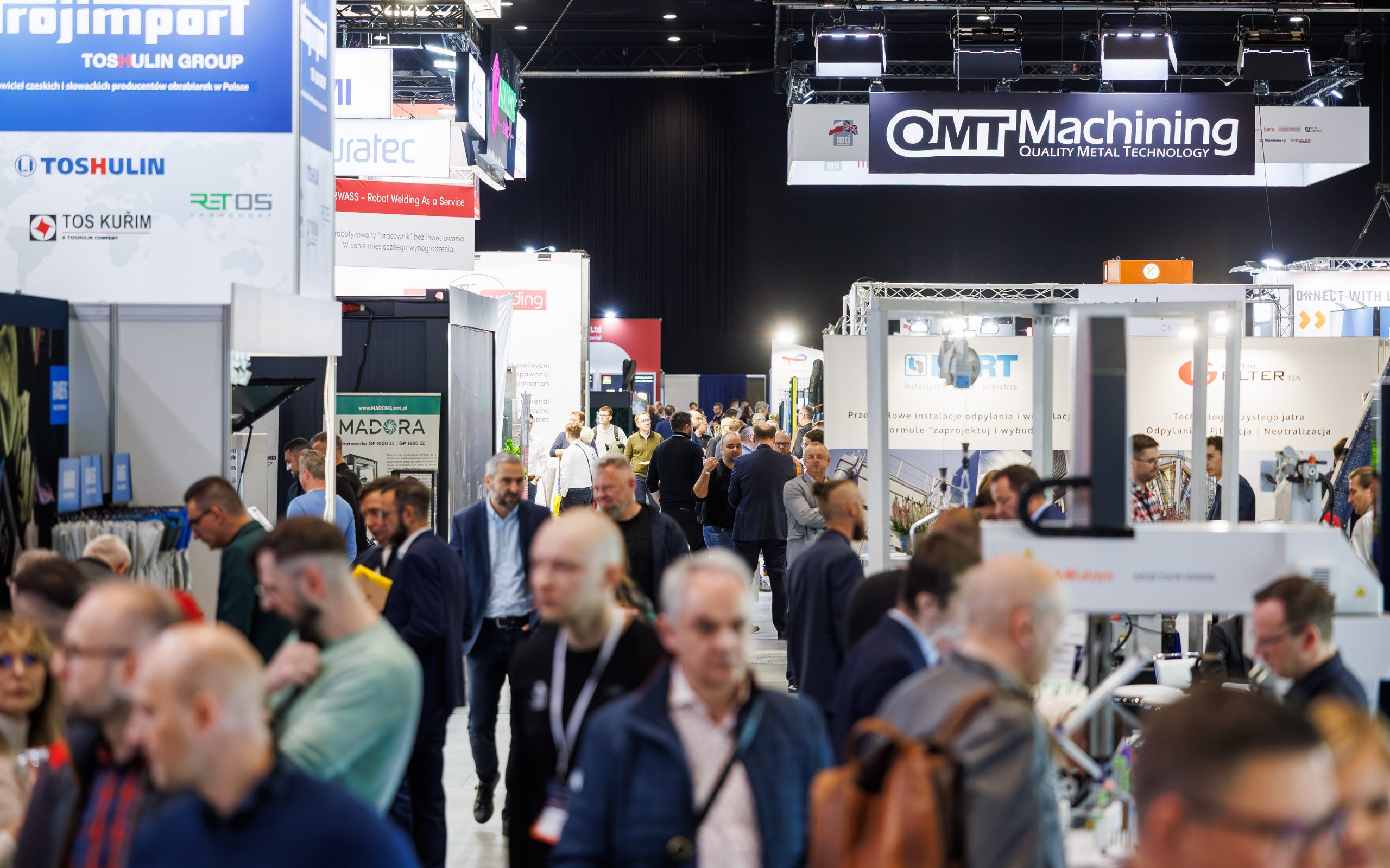 Innowacyjne technologie, maszyny i roboty  – za nami targi TOOLEX i ExpoWELDING 2025