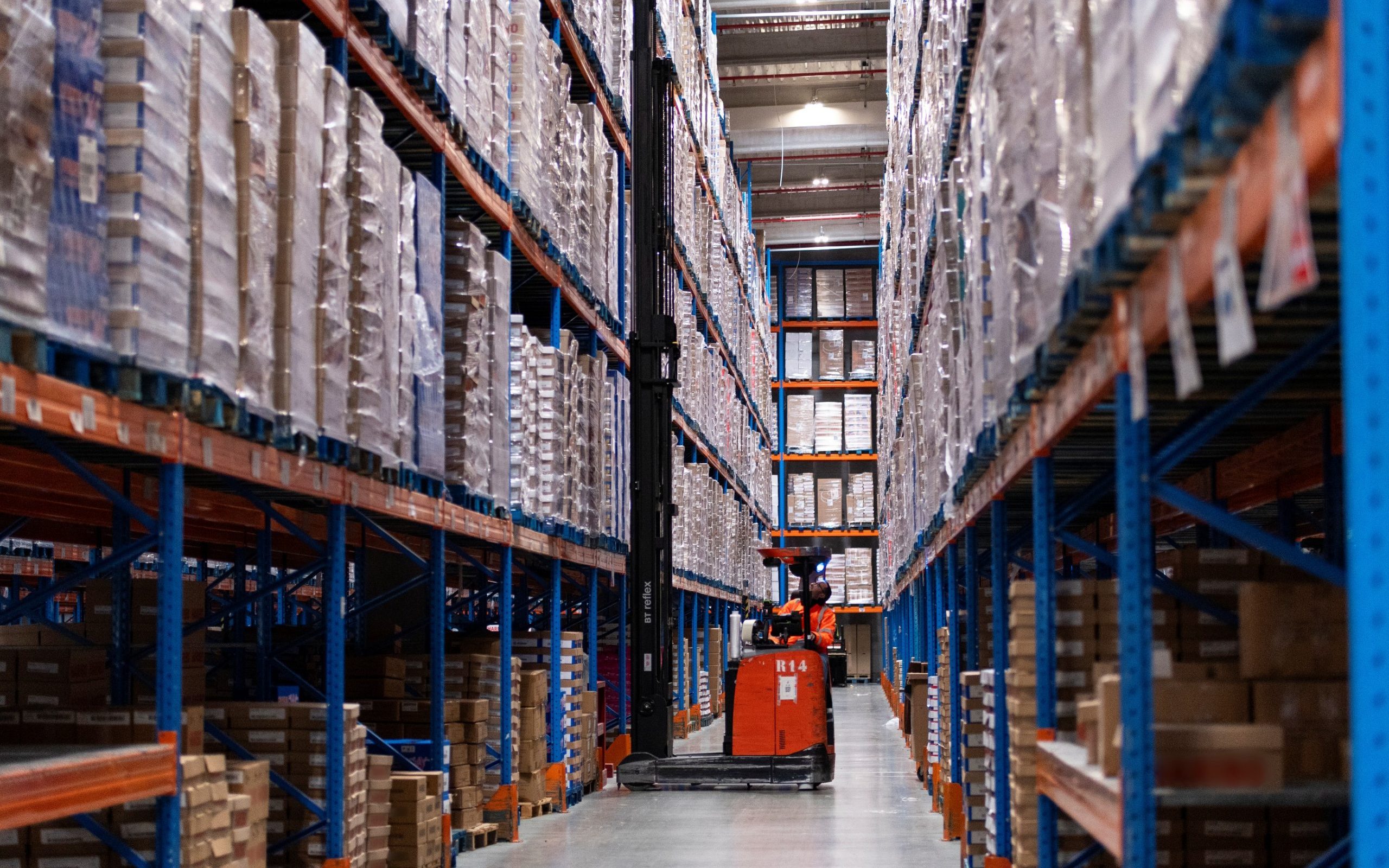 Logistyka zintegrowana: elastyczne wsparcie dla zmiennych potrzeb branży industry