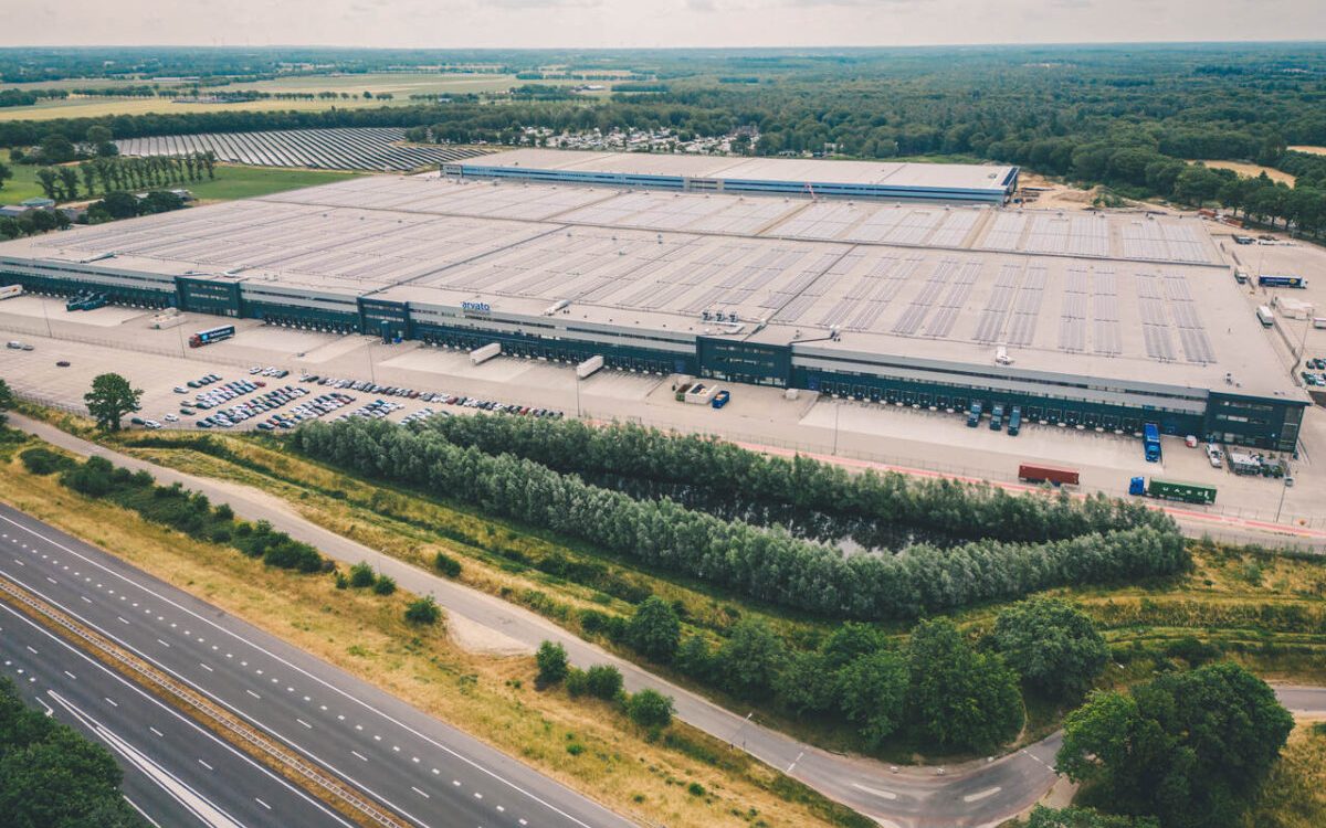 Podsumowanie 2025 roku na rynku magazynowym w Polsce i prognozy na rok 2026 2 Podsumowanie 2025 roku na rynku magazynowym w Polsce i prognozy na rok 2026