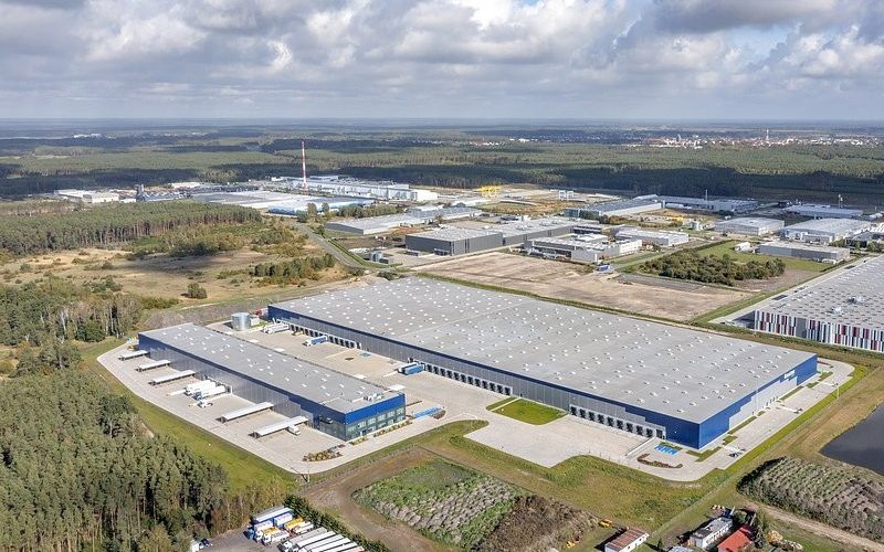 Trzy nowe umowy Panattoni z FIEGE – ekspansje w Polsce Zachodniej